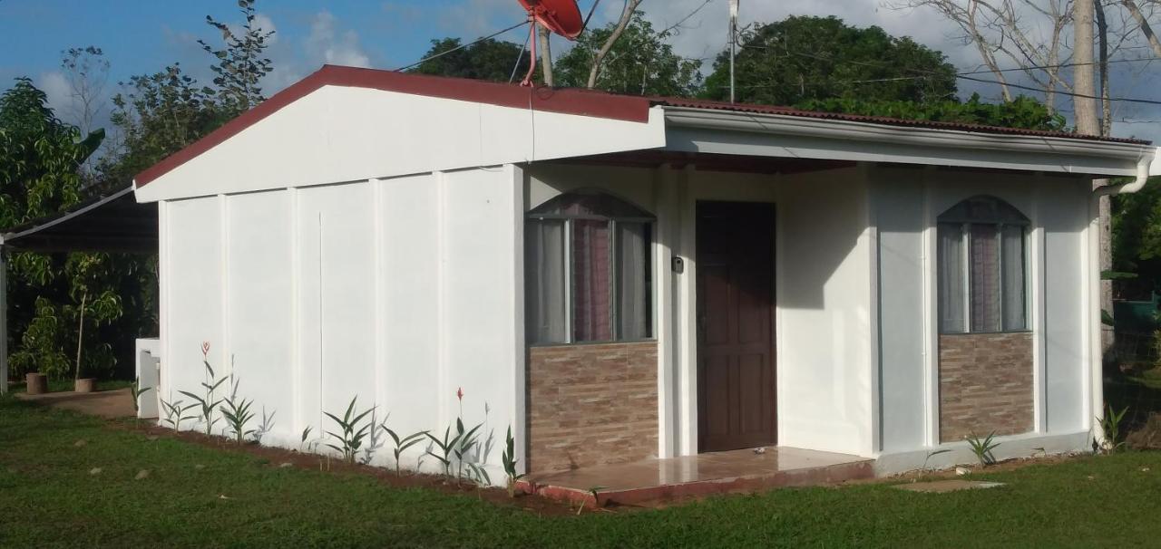 Kri'S House Villa La Fortuna Bagian luar foto